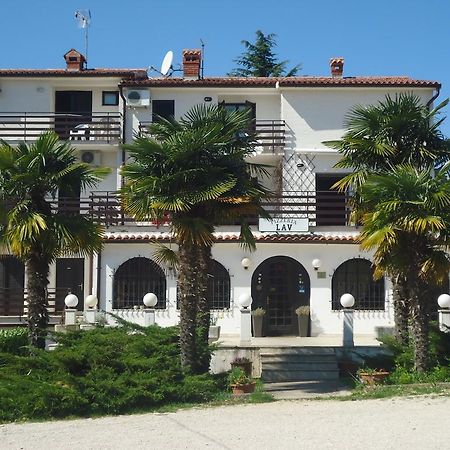 Apartments Lav Umag Eksteriør bilde