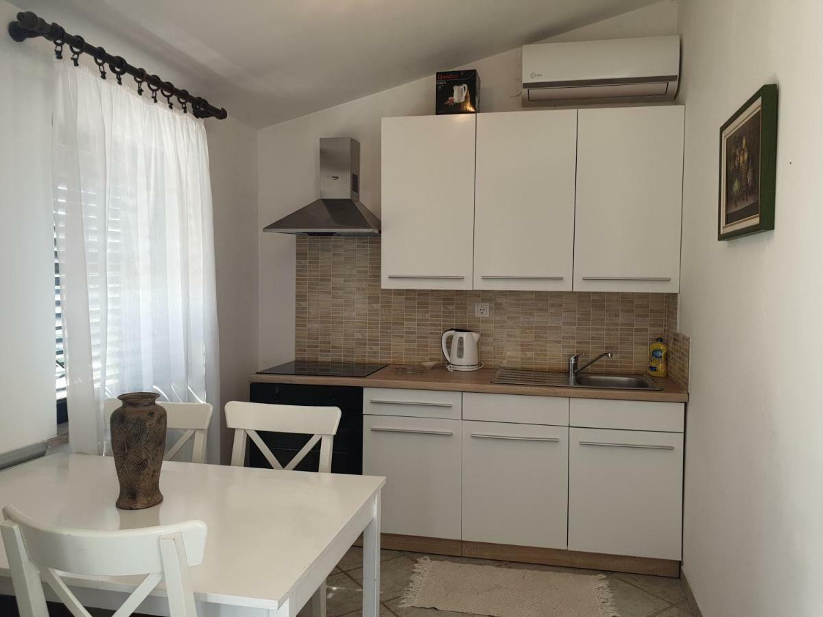 Apartments Lav Umag Rom bilde